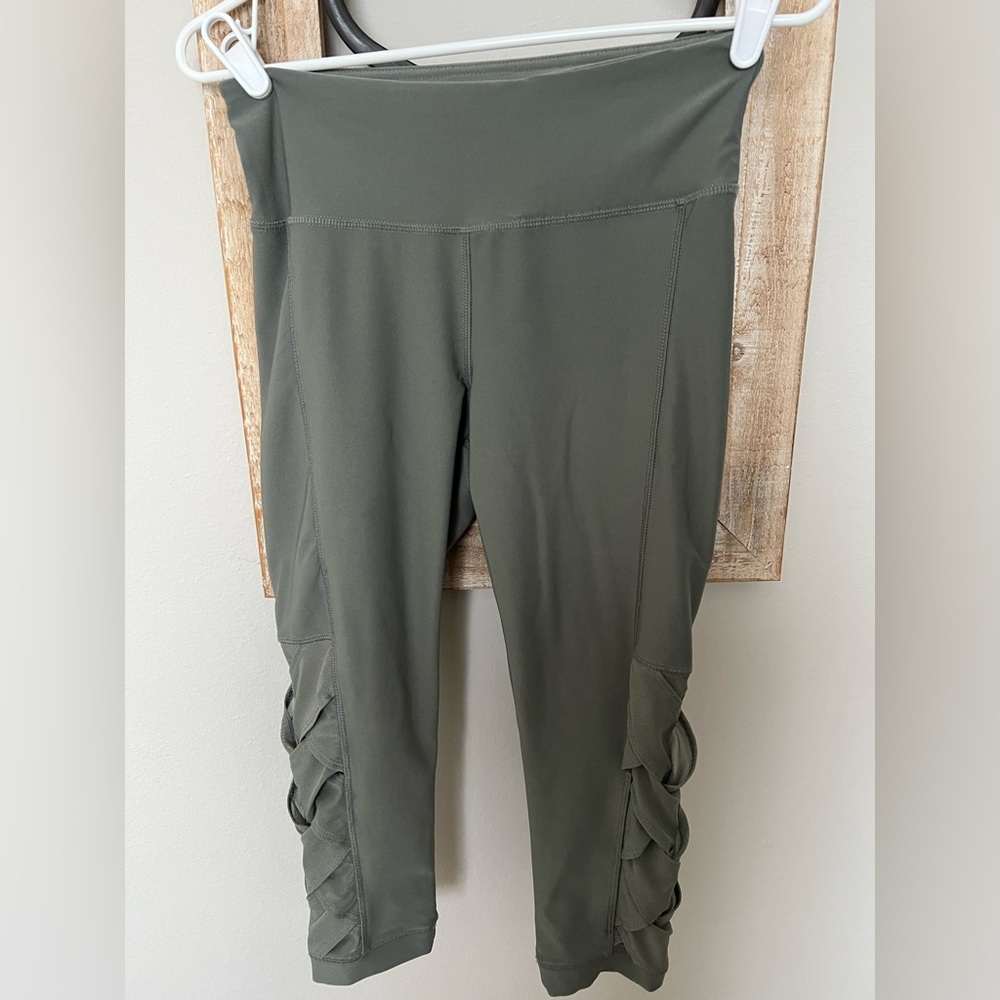 VOGO athletica yoga pants size small